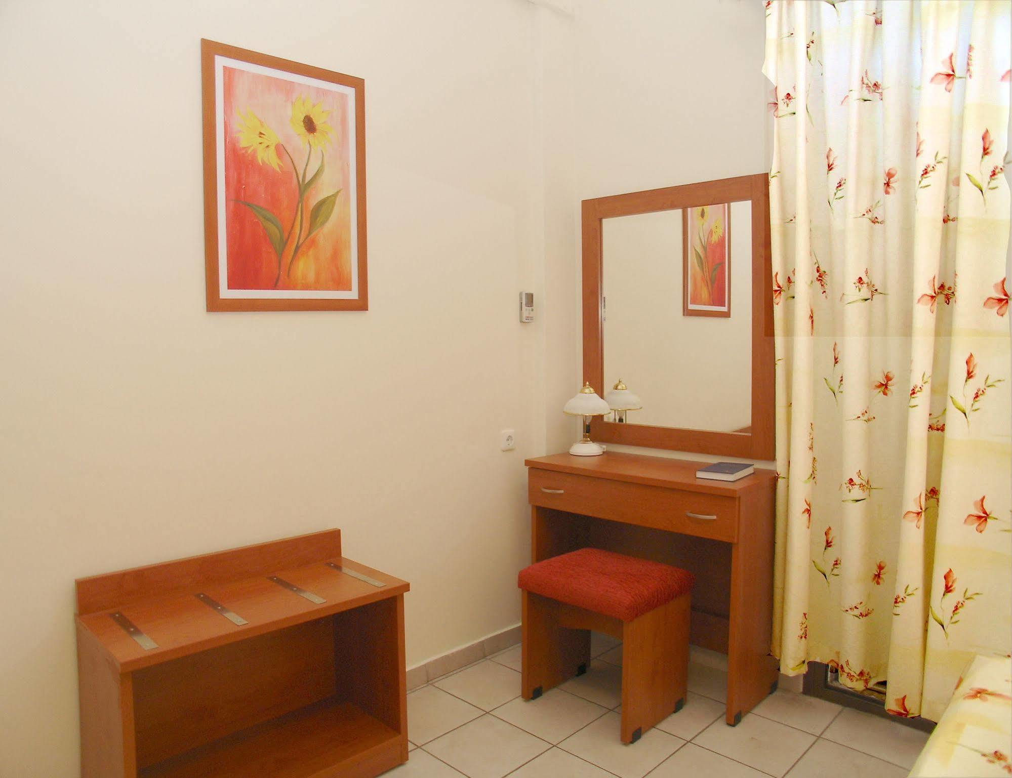 Hotel Kronio Ancient Olympia Екстер'єр фото